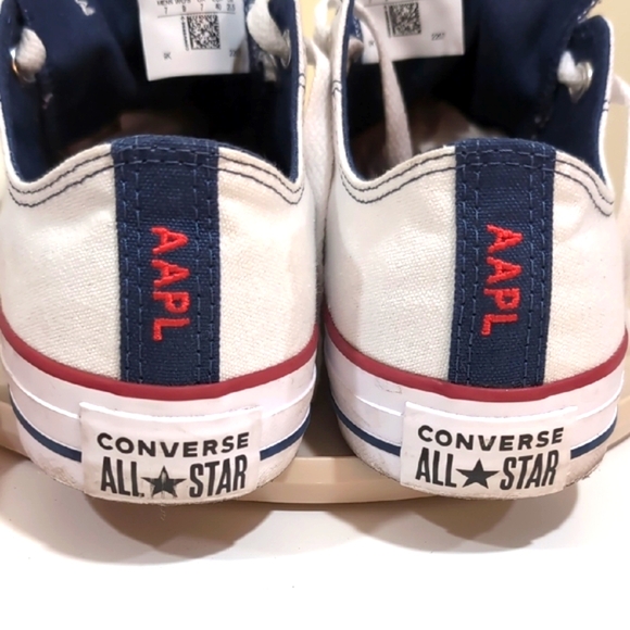 Converse Unisex White and Navy Blue Canvas Sneakers - Picture 7 of 8